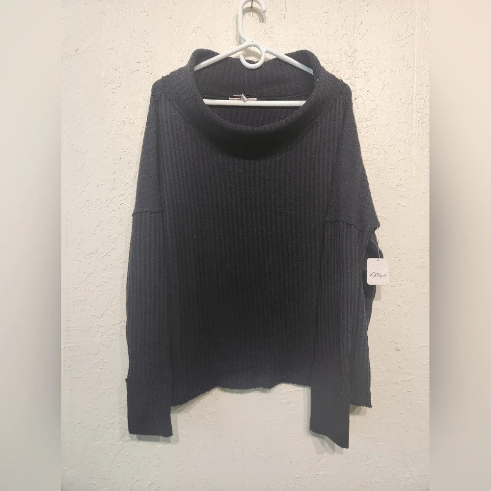 Free people Juicy Long Sleeve Waffle Knit Top Split Back in Black Small
